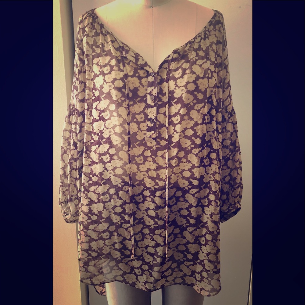 Club Monaco tunic style silk top
